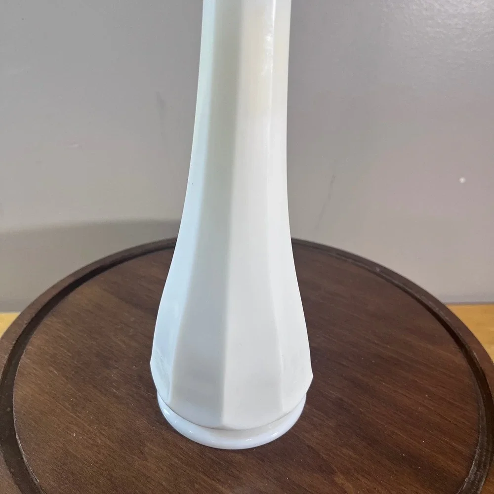 N/A milk glass